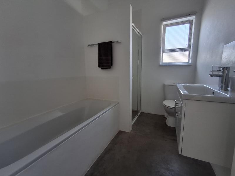 3 Bedroom Property for Sale in Golden Mile Western Cape
